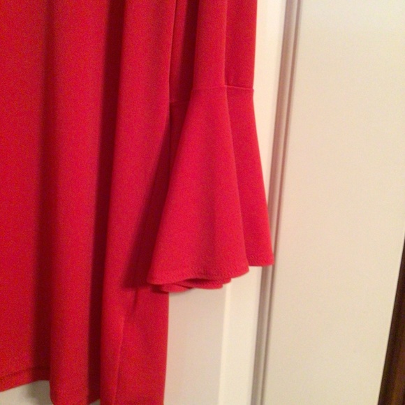 So comfortable! Red Slinky Brand flare sleeve top, size medium. - Picture 2 of 4